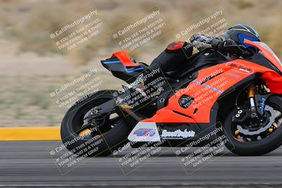 media/Jan-14-2023-SoCal Trackdays (Sat) [[497694156f]]/Turn 4 Set 2 (1030am)/